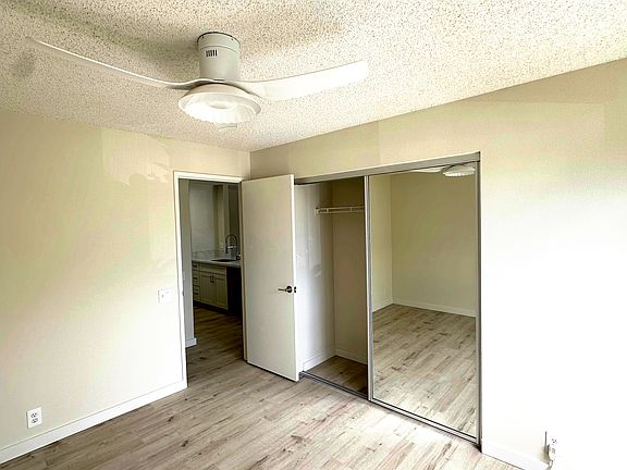 2nd image of 91-238 Hanapouli Cir #27B