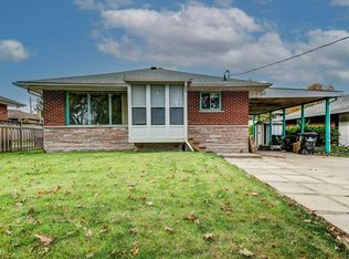 102 Massey Ave, Kitchener, ON N2C1M5