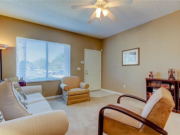 5th image of 18153 Paradise Point Dr