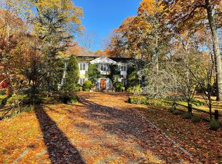 10 Dogwood Ln, Weston, CT 06883