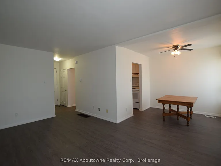 176 Henry St #25 — Photo 5