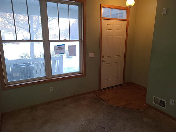 4th image of 9619 Linden Ln N #308