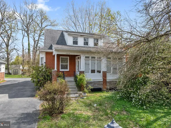 320 W Providence Rd, Aldan, PA 19018