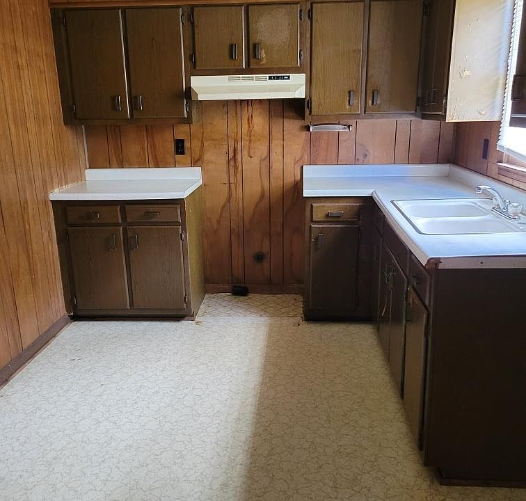 2nd image of 6979 Prospect Church Rd APT L