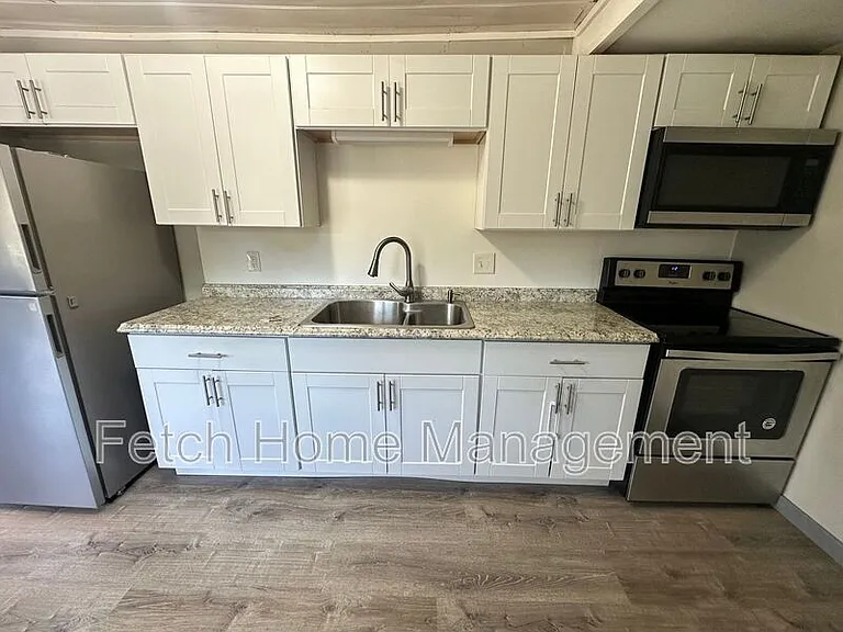 10699 Jonestown Rd #17 — Photo 3