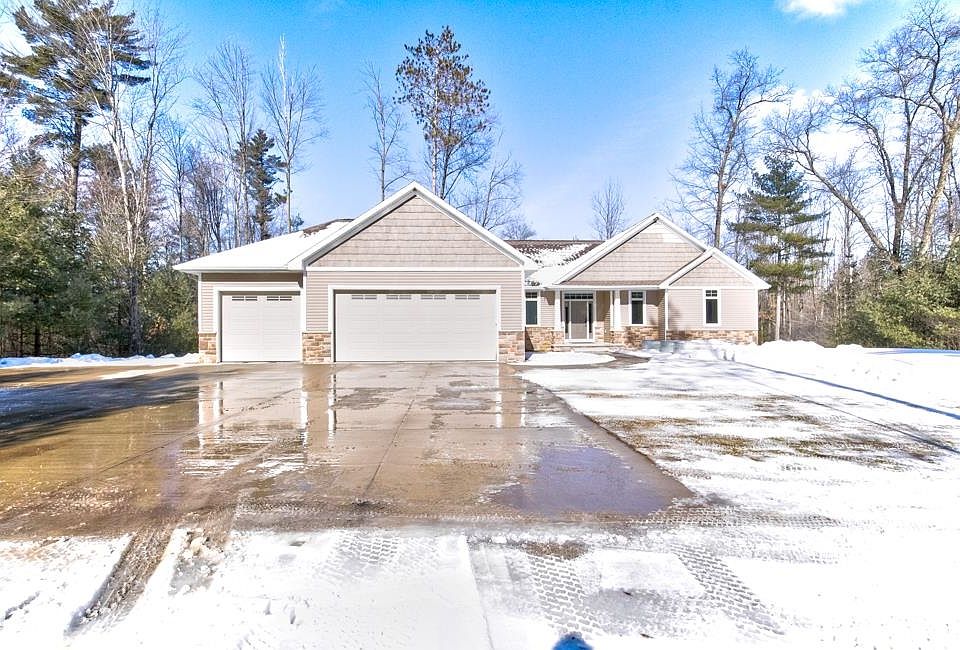 1st image of W1374 Madsen Rd