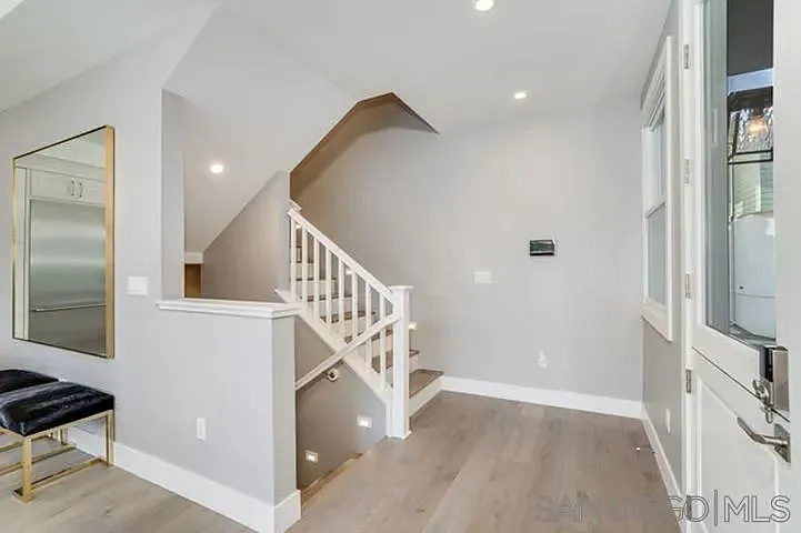 710 E Ave — Photo 25