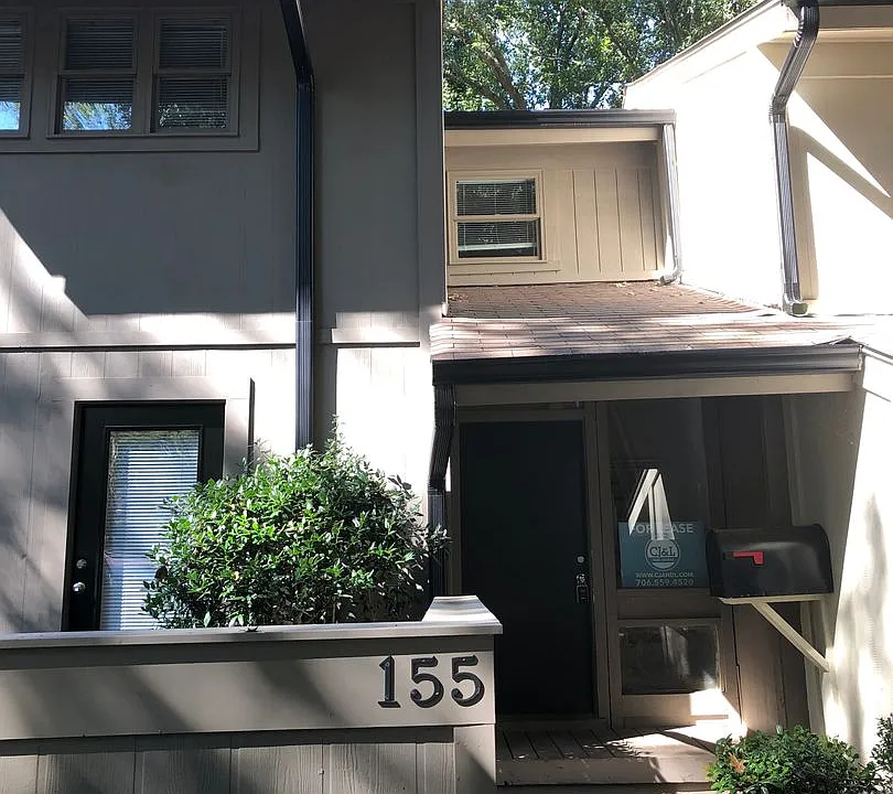 155 Woodstone Dr