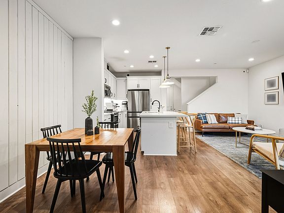 4th image of 1304 Bloom Ln
