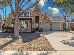 415 E Sandra Ln, Grand Prairie, TX 75052