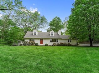 74 Oak Rd, Katonah, NY 10536