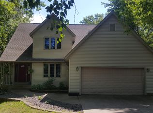 S1443 E Redstone Dr, La Valle, WI 53941