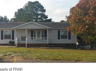 523 Dunrobin Dr, Raeford, NC 28376