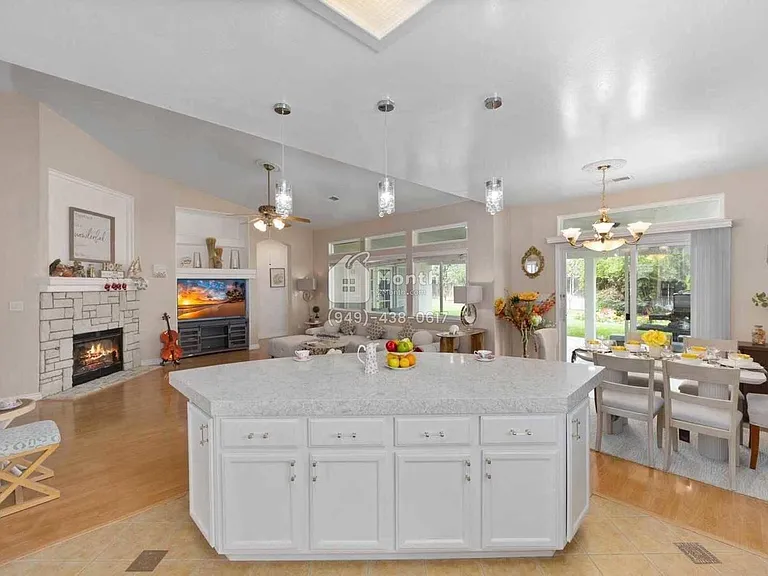10410 Bichester Ct — Photo 9