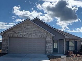 23125 Cinder Dr, Denham Springs, LA 70726