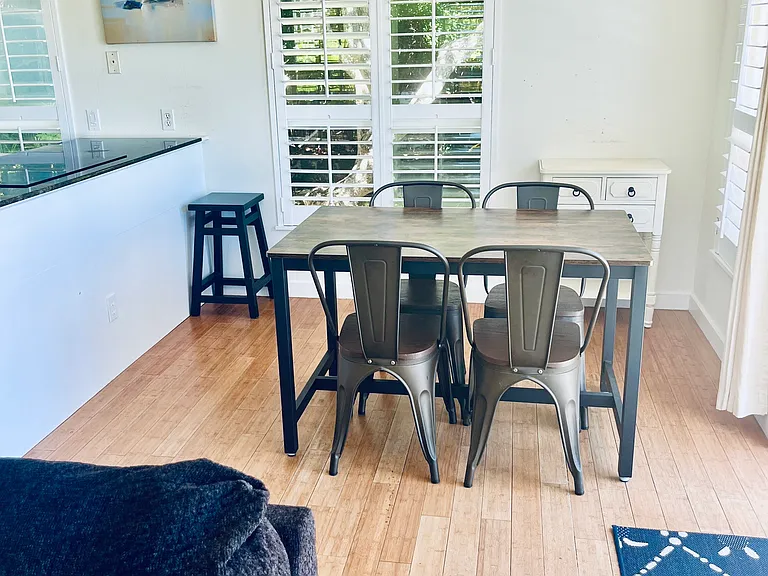 1006 Koohoo Pl #B — Photo 8