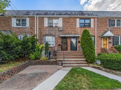 15824 Powells Cove Boulevard, Beechhurst, NY, 11357