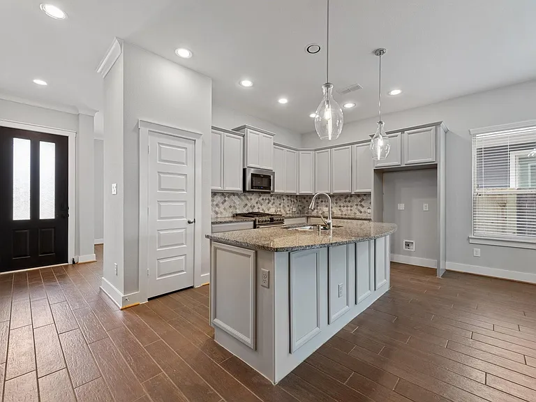 18419 Blue Hollow Heights Dr — Photo 5