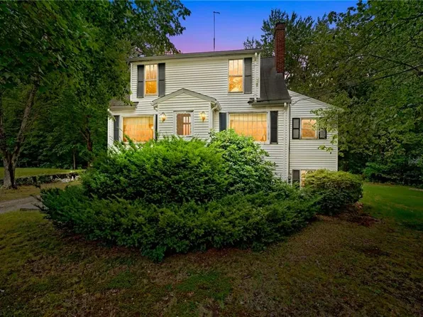 1014 Victory Hwy, North Smithfield, RI 02896