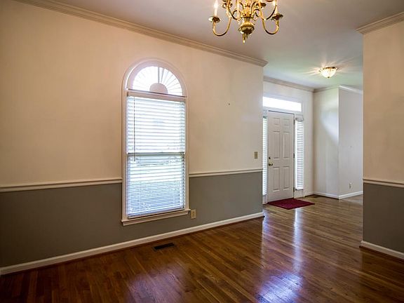 5th image of 2541 Winder Dr