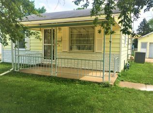 46 Lilac Ln, Springfield, IL 62702