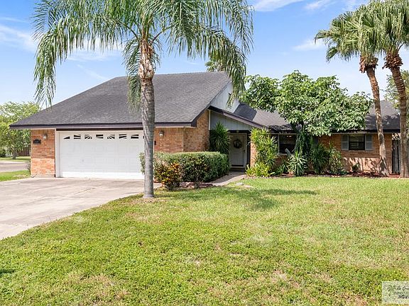 3rd image of 2501 Poinciana St