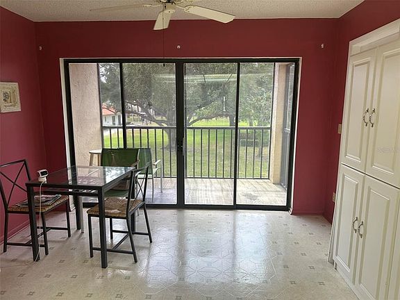 3rd image of 5090 BAY STREET NE #220