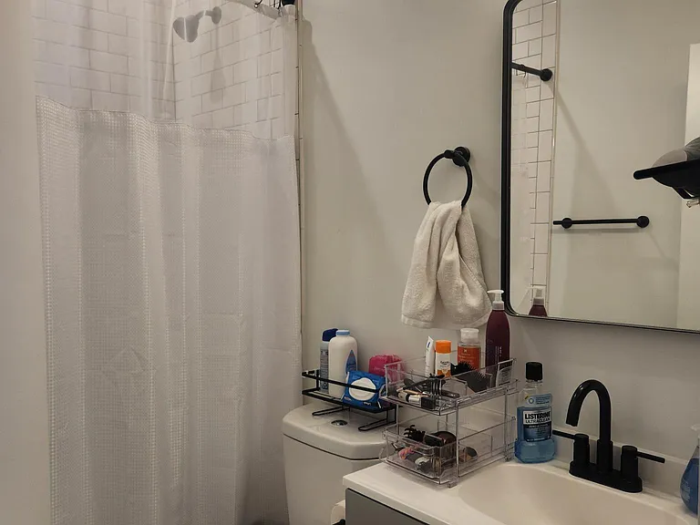 2233 W Cullerton St #2 — Photo 9