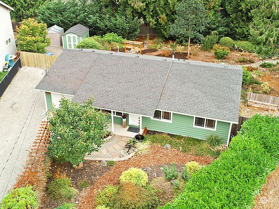 5th image of 5434 S Island Drive E