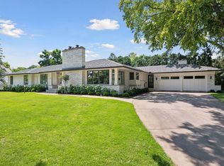 14 Woodland Rd, Edina, MN 55424