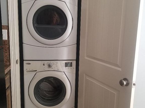 5th image of 1901 Oasis Ave APT 9