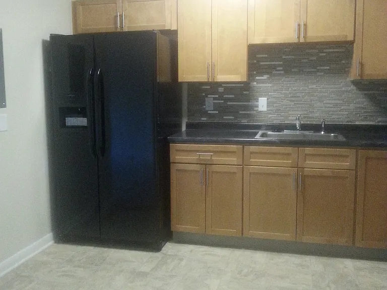 581 Crown St #135 — Photo 7