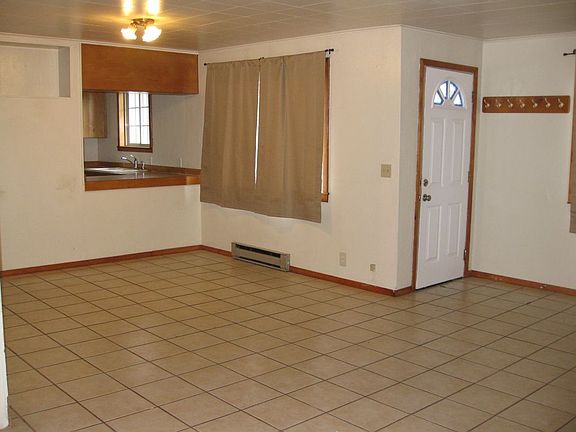 2nd image of 1731 W 6th St