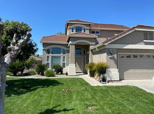 839 Cedar Ln, Livingston, CA