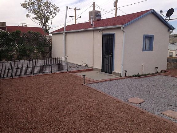 4th image of 703 Kern Dr