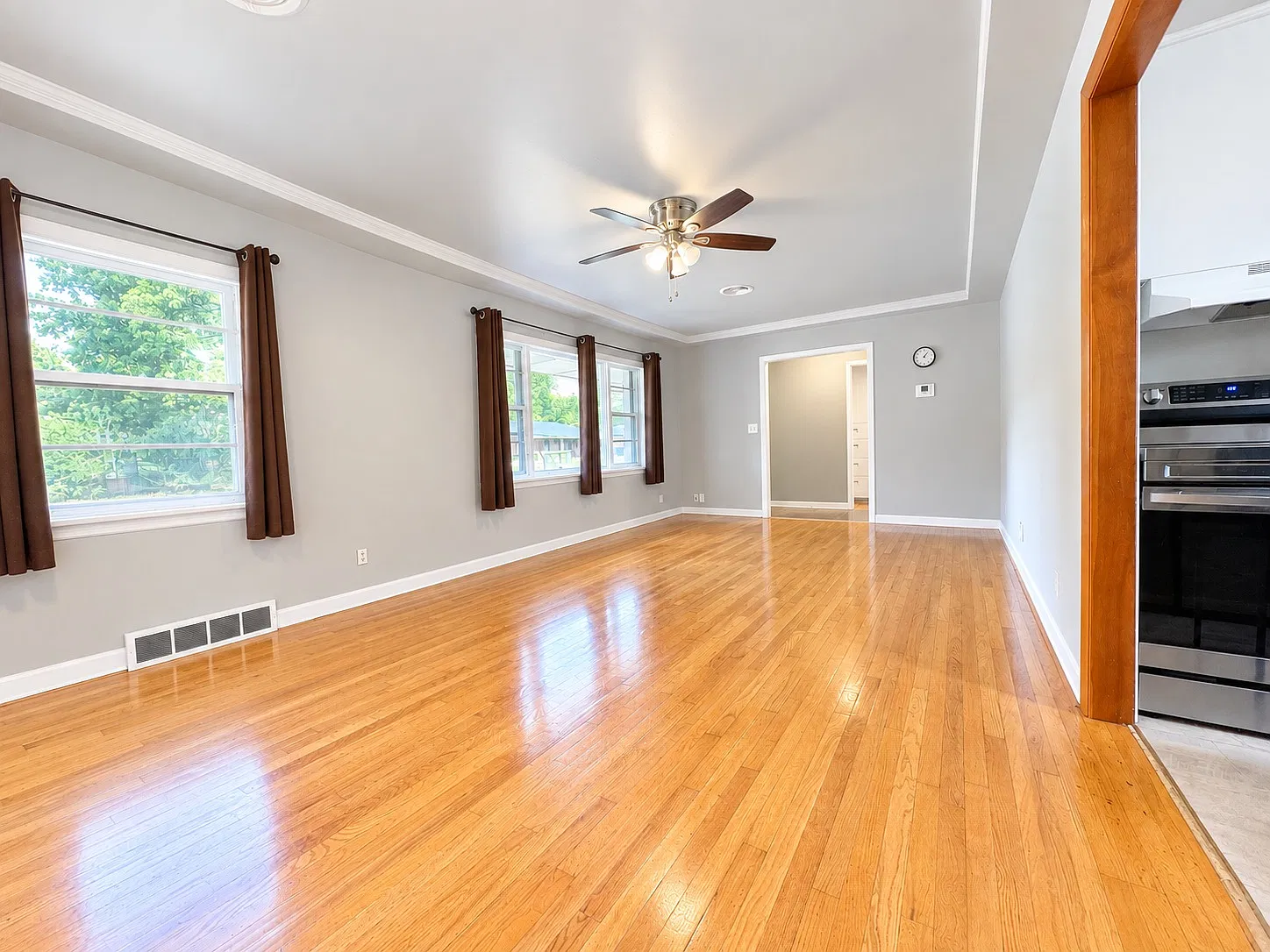 1428 Avondale Drive - (Hvac Wnty) - 1 — Photo 3