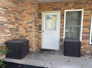 61 Aveonis Ct, Fishkill, NY 12524