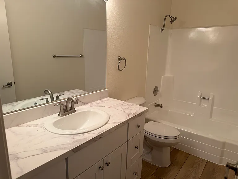4624 W Point Loma Blvd #9 — Photo 26
