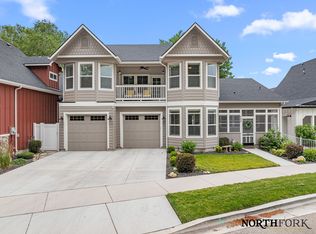 733 W Cowman St, Eagle, ID 83616