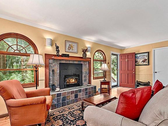 Living room.