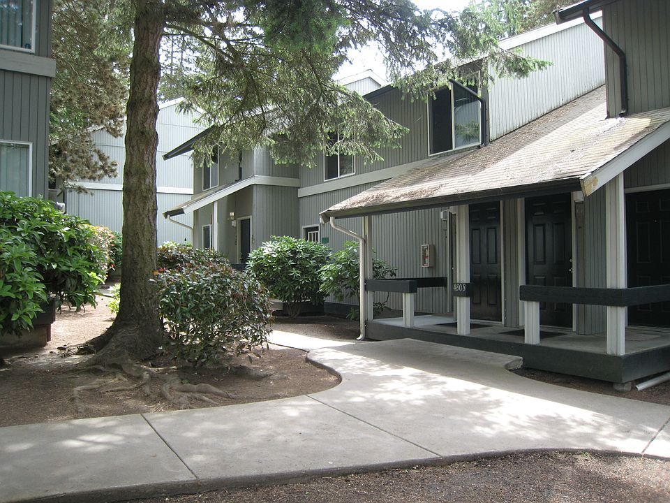 2nd image of 4804 176th St SW APT H2