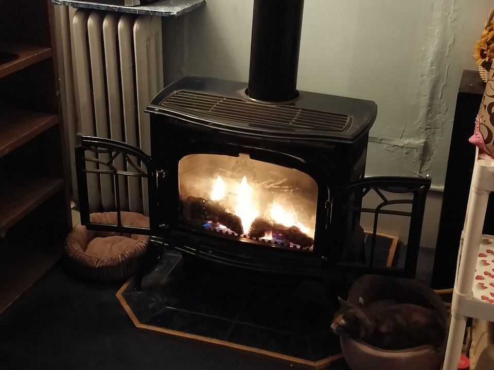 2nd image of 1 Eagle St