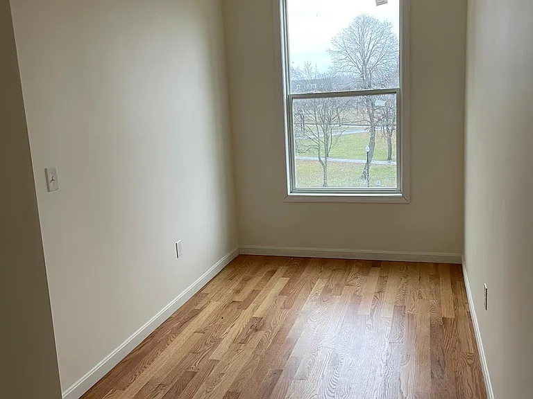 265 Essex St #1 — Photo 10