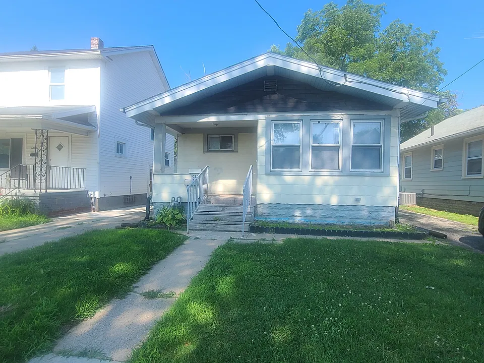 1023 Elysian Ave