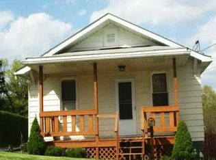 1126 Bruce St, Washington, PA 15301