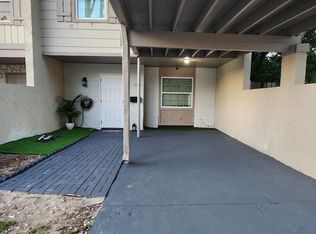 5118 Tennis Court Cir, Tampa, FL 33617