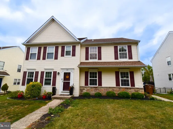 336 Girard Ave, Glenside, PA 19038
