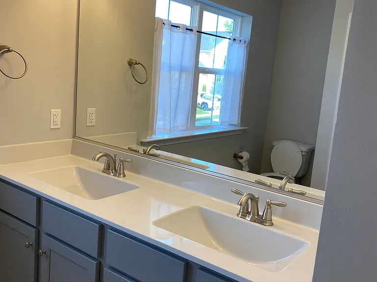 304 Bethune Dr — Photo 9