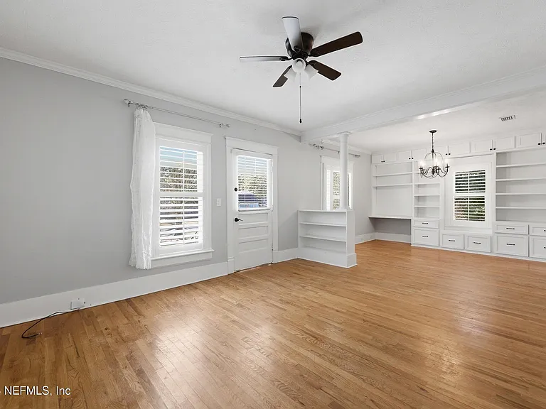 3649 Walsh St — Photo 3