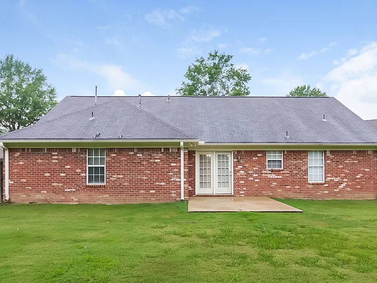 3412 Pendulum Dr E — Photo 16